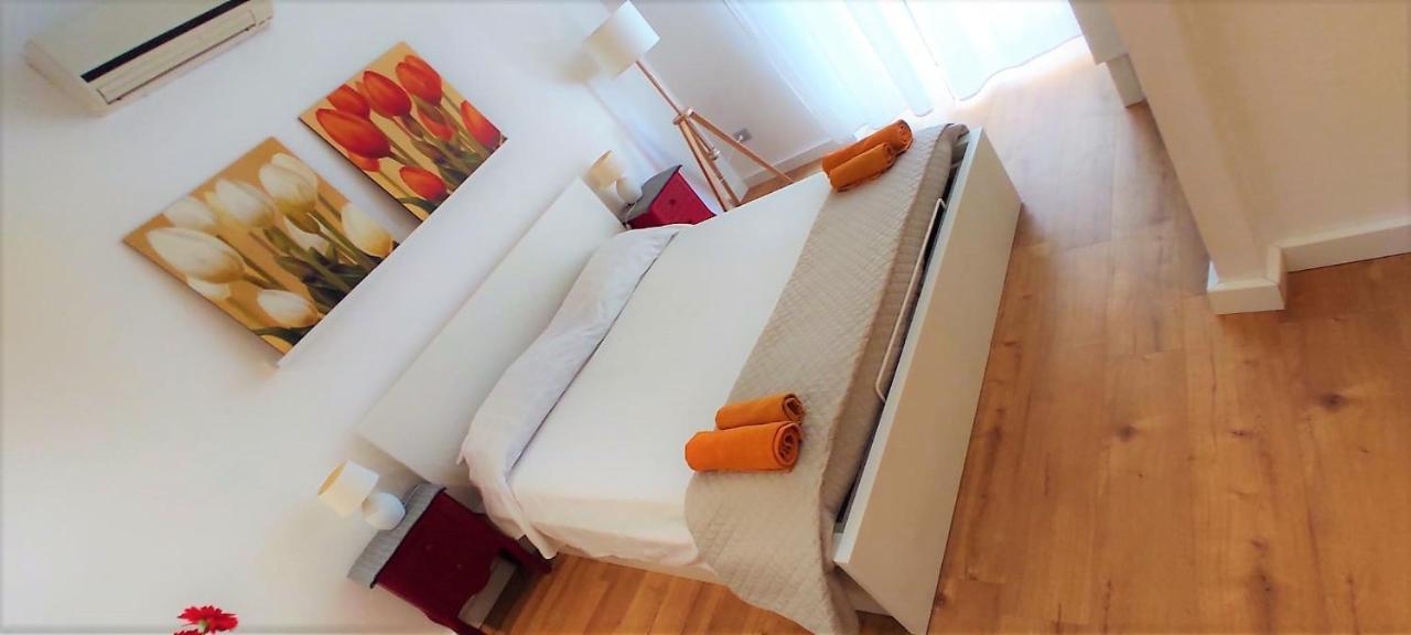 Il Girasole Bb Cagliari Bed & Breakfast ภายนอก รูปภาพ